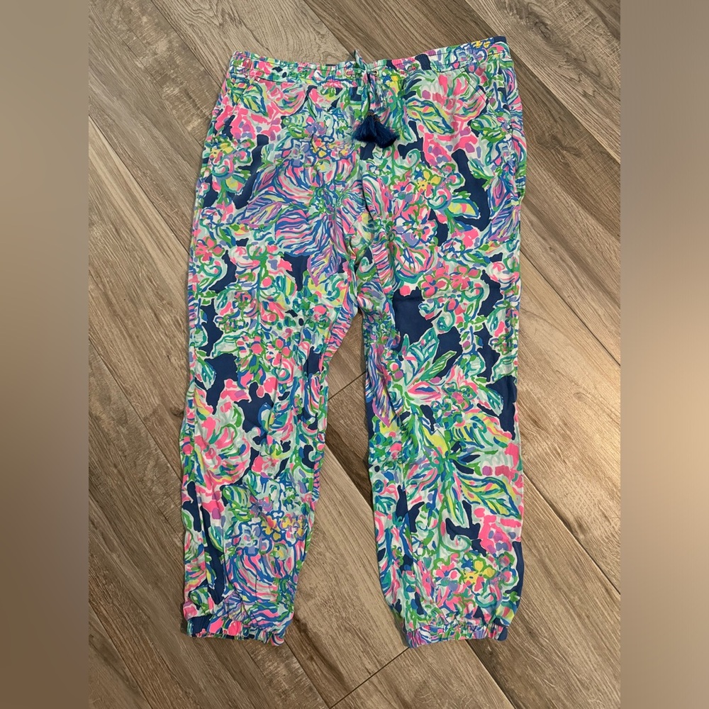 Lillly Pulitzer Piper Pants Exotic Escapades size L